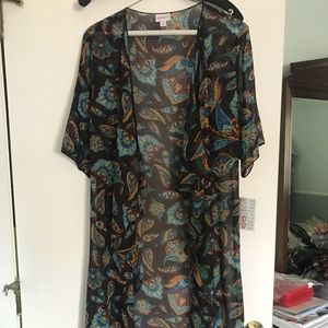 NWT Small LuLaRoe Shirley